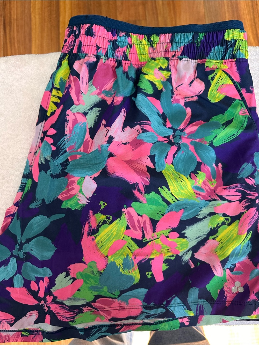 Women’s tek gear running shorts - Picture 4 of 4